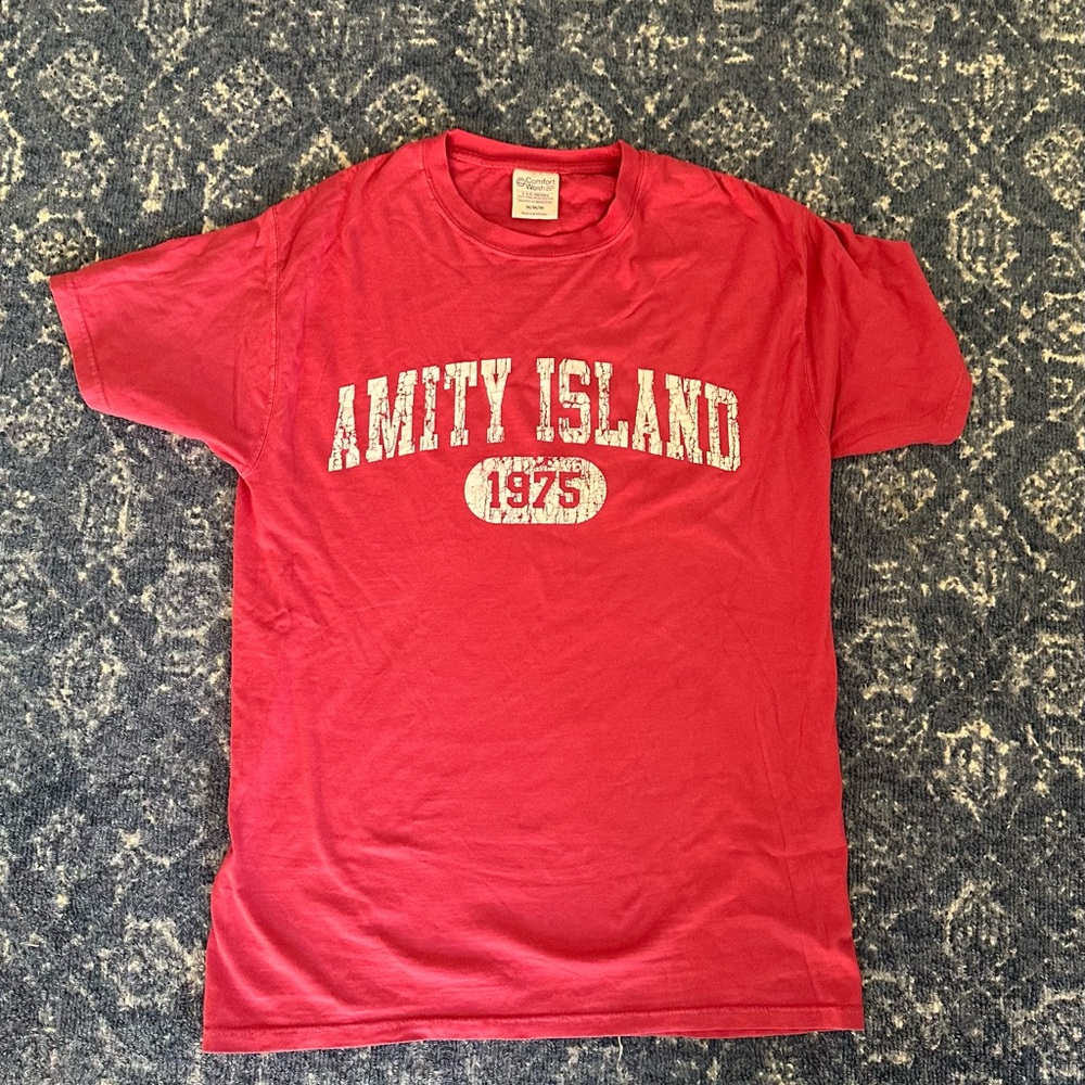 Amity Island 1975 Graphic Tee – Comfort Wash by Hanes – Size M – NWOT